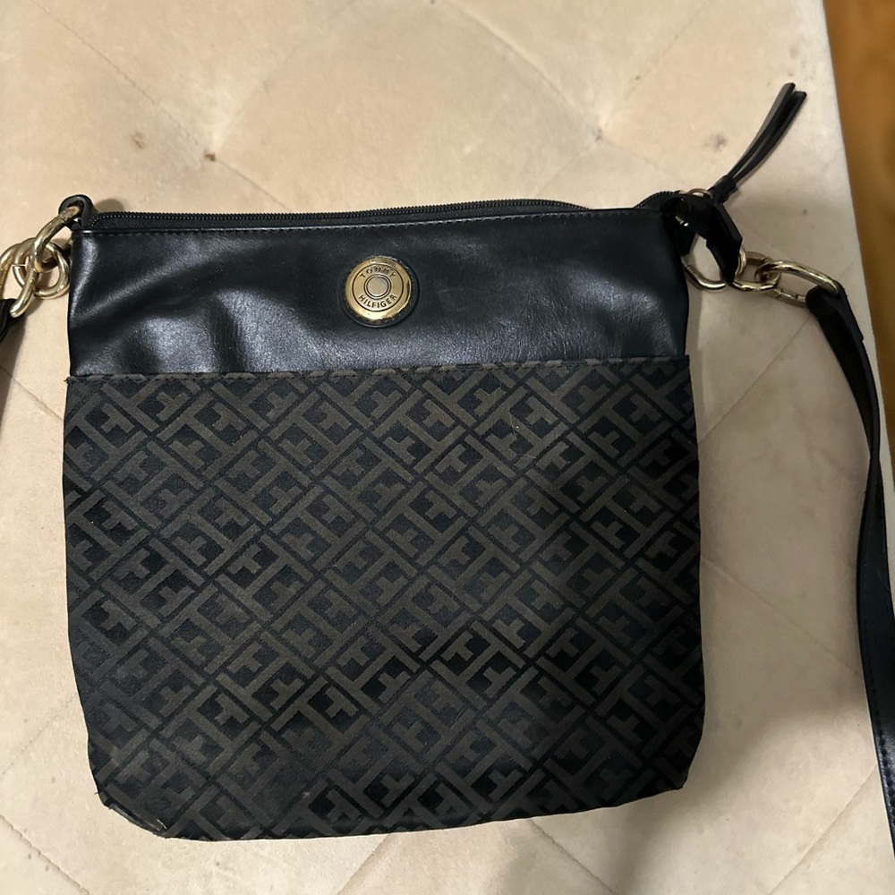 tommy hilfiger bag